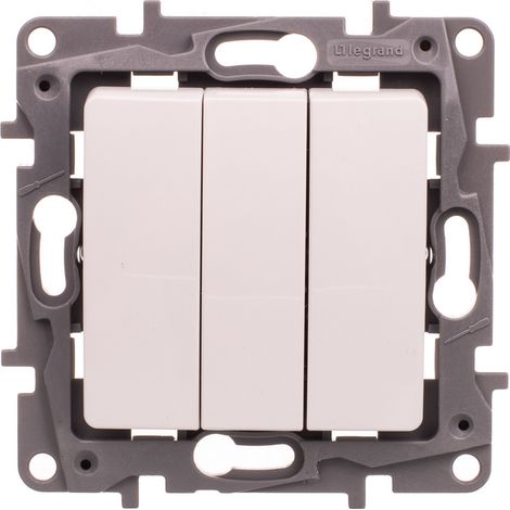 Conector triple Niloe 10 AX blanco 764503