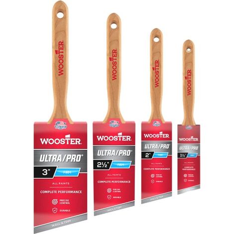 Wooster Ultra Pro - Firm Lindbeck - Angled Sash Paint Brush - 1.5 Inch