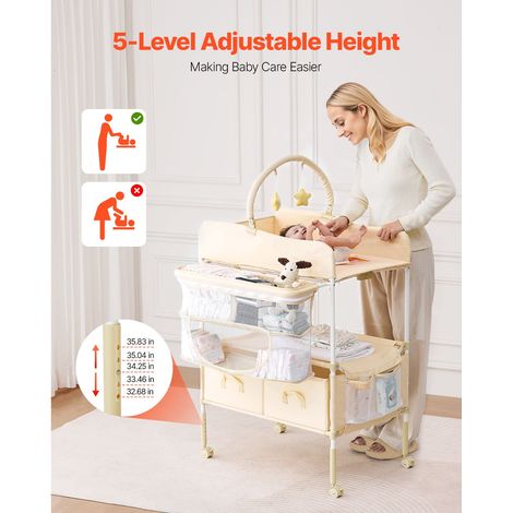 Table à langer bébé pliable, commode couches avec 2 tiroirs textiles, panier latéral et barre suspendue, hauteur réglable, sur roulettes verrouillables et 2 étoiles jouets, beige clair (1/5)