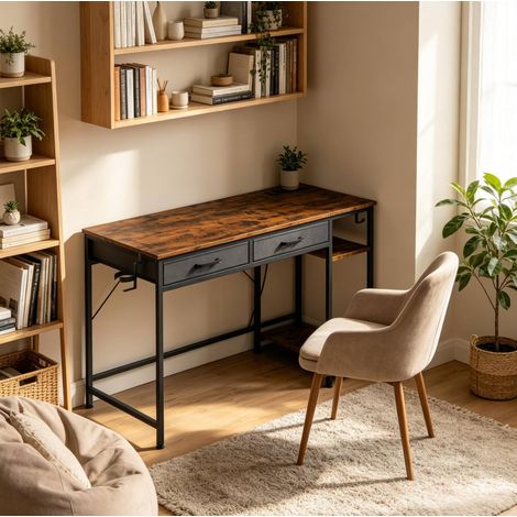Scrivania 120x51x75 cm marrone rustico in legno ingegnerizzato e metallo con cassetti, prese integrate e mensola laterale (1/5)
