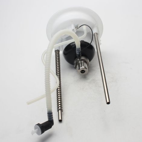 Le module de pompe à carburant 8R0919679C est une pompe à carburant haute performance adaptée aux systèmes d'injection, assurant un approvisionnement stable en carburant.