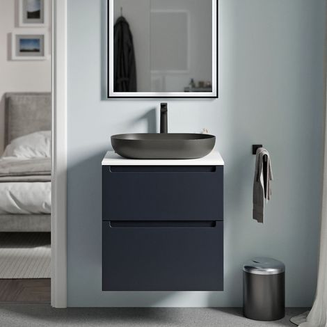 BERNSTEIN - Meuble sous vasque suspendu MDF Bleu nuit mat, plan vasque Blanc mat, tiroirs pivotants - 60x46x62cm - VIREO (1/5)