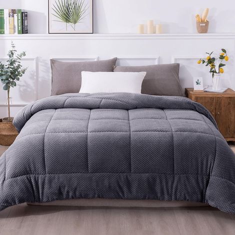 Couette Sherpa Ultra Douce et Moelleuse, réversible, Polaire avec garnissage Alternatif au Duvet, Lavable en Machine, pour lit Queen Size, Gris Excalibur (1/5)