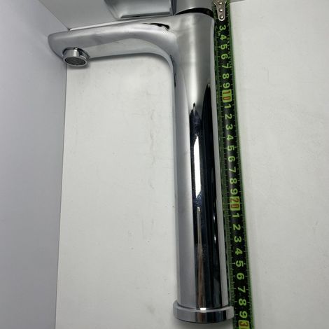 Edelstahlarmatur für Warm- und Kaltwasser in Waschbecken, Spülbecken und Badezimmern – hochwertige galvanisierte Oberfläche