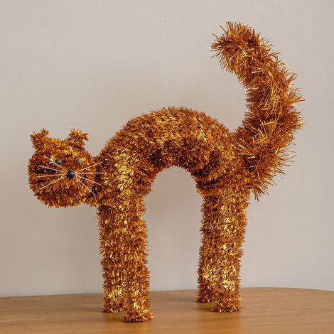 42cm Standing Scaredy Cat Halloween Decoration in Orange (1/5)