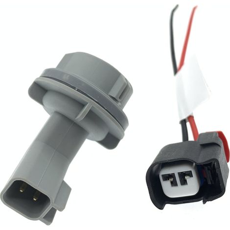 4M5A-13K370-BA is a plug/receptacle for Ford Focus MK2 fender bulbs (model 1345075). (1/5)