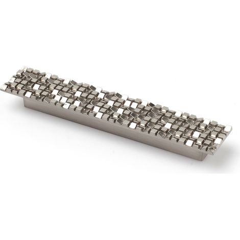 Asa de zamak con acabado níquel satinado, dimensiones:160x30x20mm y entrepuntos:128mm -