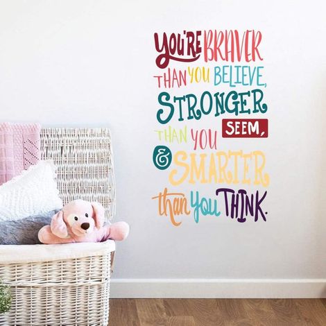 Farbenfroher Wandaufkleber mit einem inspirierenden Slogan: Du bist mutiger (1/5)