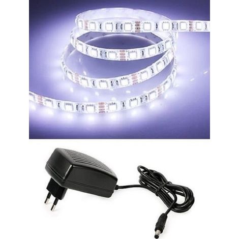 STRISCIA LED 5050 FLESSIBILE 5M ADESIVA E ALIMENTATORE LUCE BIANCO FREDDO IP65