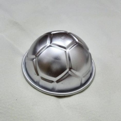 Moule à gâteau - Ballon de football 3D - Aluminium - 8cm x 4cm - Compatible lave-vaisselle (1/4)