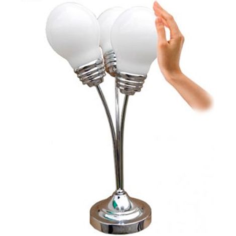 Lampada da Tavolo in Acciaio Grundig con Tripla Luce Altezza 54cm Design Moderno
