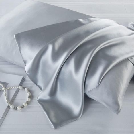Taie d'oreiller en soie (1) - Convient aux dormeurs chauds et aux pulls nocturnes, douce pour les cheveux et la peau - 51 x 66 cm - Argent (1/5)