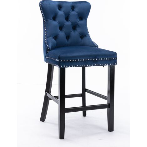 Ensemble de 2 tabourets de bar en velours bleu avec dossier haut, rivets décoratifs et pieds en bois massif (1/5)
