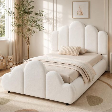 Einzelbett 216x106x89 cm beige aus Bouclé mit Wolken-Design, abgerundeten Kanten und Lattenrost (1/5)