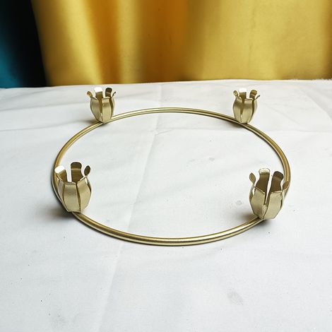 Vierköpfiger, goldfarbener Kerzenständer aus Metall, Weihnachtsdekoration für Zuhause, Esstisch, Festtagsdekoration, Weihnachten, Halloween, Partys (1/5)