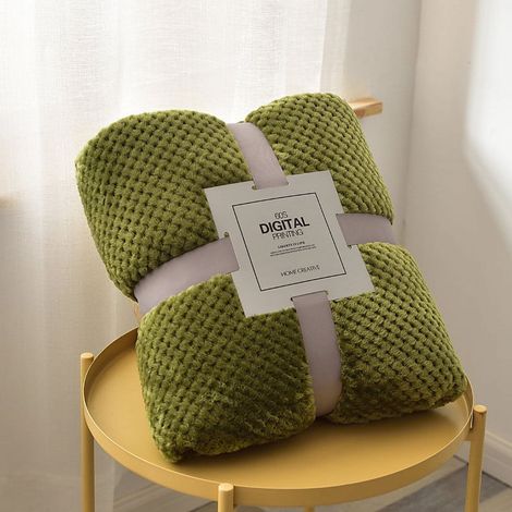 Couverture En Polaire - 110 x 180 cm - Matériau Polyester - Pour Canapé Chambre Ou Extérieur - Usage Intérieur Et Extérieur - 1 Pièce