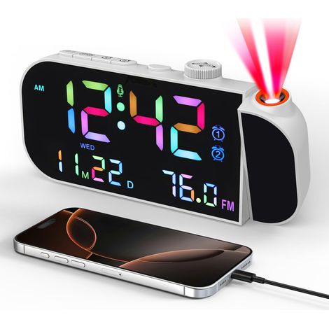 Réveil Projecteur Radio FM Numérique, Double Alarme, Écran LED 8 cm, Snooze, 4 Niveaux de Luminosité, 12/24h pour Maison Bureau (Blanc)