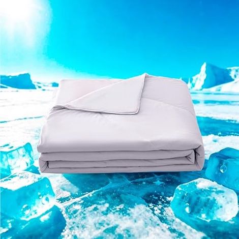 Couverture rafraîchissante grise 150 x 200 cm – Couverture rafraîchissante d'été idéale pour les personnes qui ont chaud et souffrent de sueurs nocturnes – Couverture rafraîchissante grise respirante (1/5)