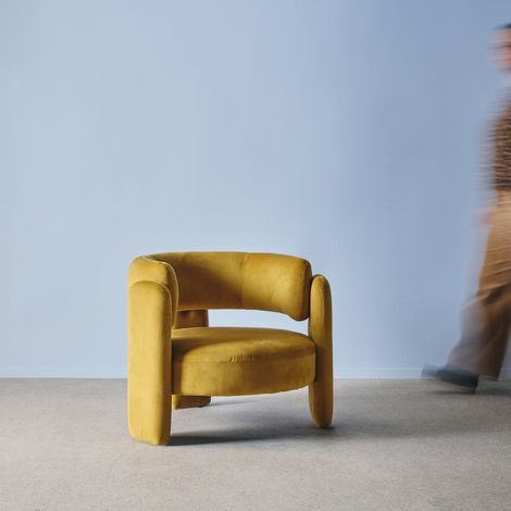 Fauteuil tripode en velours moutarde (1/5)