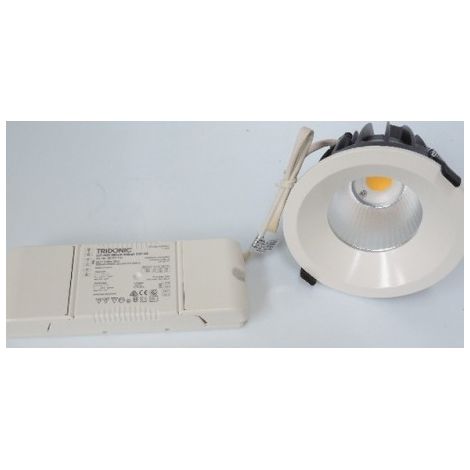 Projecteur encastré LED 23W Ø 138mm blanc fixe 3000K 2470lm 230V 40° IP44 HO Mizar PLANLICHT S34E138-WSWSP1830H14 (1/4)