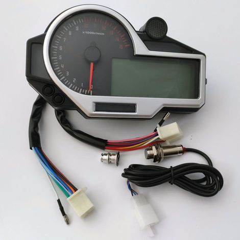 Modified motorcycle handlebar with LCD dashboard, adjustable speedometer and tachometer (levels N1-6), self-monitoring of water temperature and fuel gauge (one turn). (1/4)