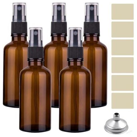 Lot de 5 vaporisateurs en verre ambré avec entonnoir et étiquettes pour nettoyer les huiles essentielles, les cosmétiques, les parfums, les cheveux, 50 ml