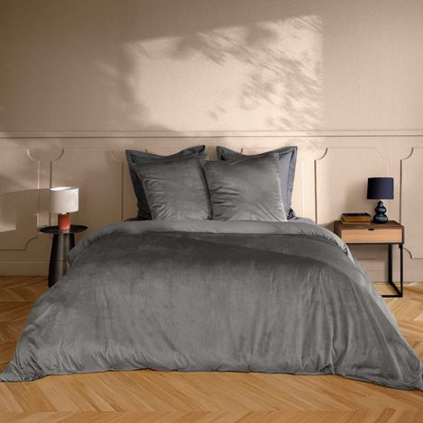 Housse de Couette 240 x 220 cm – Velours Uni – Velina Anthracite + 2 Taies (1/5)