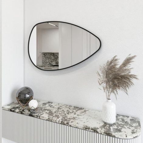 Purity Specchio da parete irregolare largh. 80 x alt. 51 cm con cornice in alluminio nero (SATZPURAS5180CE)