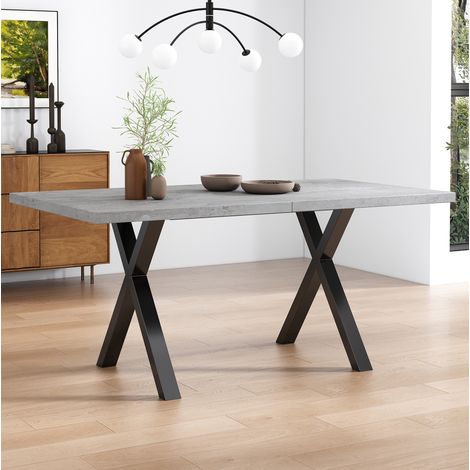 Tavolo rettangolare 140x80x76 cm grigio e nero in MDF e metallo con gambe incrociate (1/5)