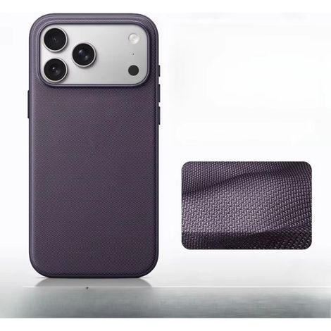 Coque magnétique tissée technique (iPhone 17 Pro violet), compatible avec la recharge sans fil MagSafe (1/5)