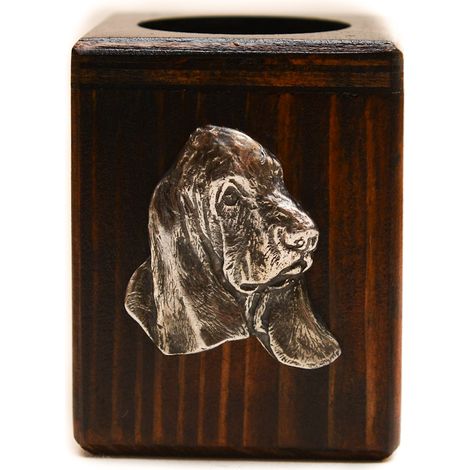 Basset Hound II - un candeliere in legno con un cane, un ricordo unico dopo la perdita di un cane, realizzato a mano da Art-Dog (1/5)