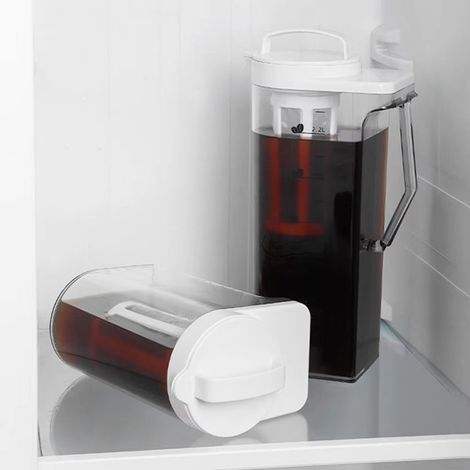 Features: 1.6 L Colour: see photo Material: PP 1.6 L/2.2 L graduated container for coffee/cold water. (1/5)
