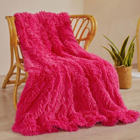 Couverture en fausse fourrure - Couverture douce et moelleuse de 127 x 152,4 cm en rose vif, jeté décoratif pelucheux et à poils longs pour canapé, couverture de bureau mignonne (1/5)