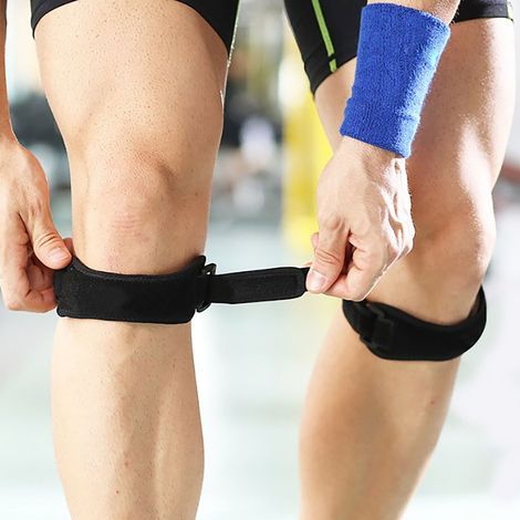 Lot de 2 orthèses de genouillères de sport réglables avec support rotulien, convenant aux hommes et aux femmes. (1/5)