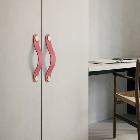 Set mit 2 Schranktürgriffen aus Messing und rosa Leder, Länge 190 mm, mit Schrauben, geeignet für Schränke und Küchen (1/5)