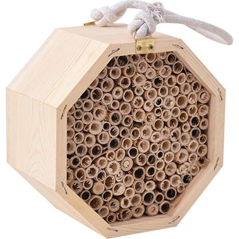 Casetta per insetti ecologica in legno naturale, adatta ad api e altri insetti da giardino.