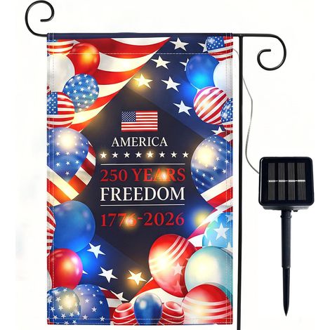 Lumière de drapeau de jardin Amérique 250e anniversaire, drapeau lumineux solaire 12x18 pouces avec bannière patriotique USA du 250e anniversaire et design d'aigle, drapeau double face étanche pour le (1/5)