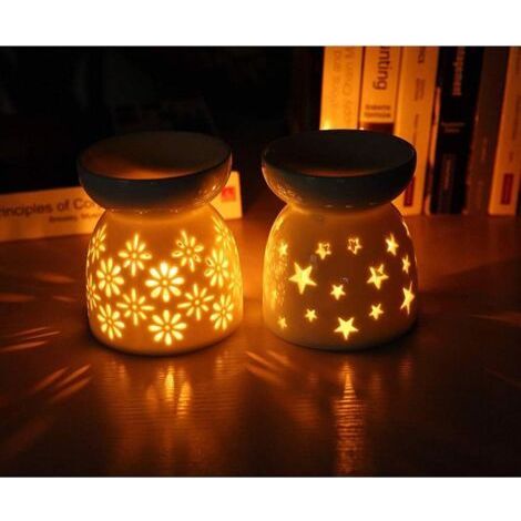 Lot de 2 Brûleurs de Bougie en Céramique, Brûleur à Huile Essentielle d'Aromathérapie Lampes à Parfum Diffuseur Forme d'Étoile Creuse Bougeoir avec Bougie Cuillère Blanc Laiteux 11.5 x 9.6 cm (1/5)