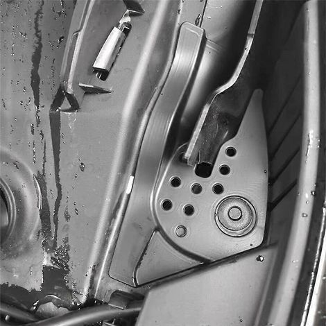 Pour XC60 2018-2023 : Obturation de la fente d'évacuation des essuie-glaces par les débris de feuilles-- (1/5)