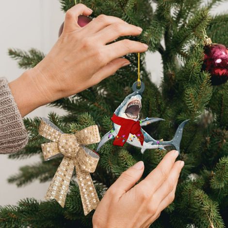 Weihnachtsbaumschmuck in Haiform aus Holz, 8,5 x 7 cm, Modell 2, 1 Stück (1/5)