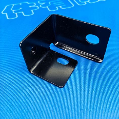 Suitable for Nissan 14th generation Sylphy B18Z front bumper retainer lower bracket, small 62242-6LA0A (1/4)