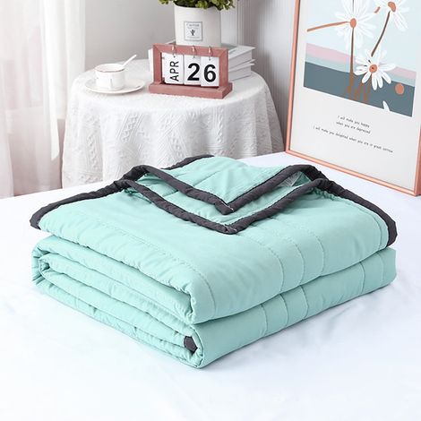 Couette Fraîcheur Été - Fibre Polyestère Respirante Anti-Transpiration - Pour Dormir Frais Toute l'Année - 1 Pièce (1/5)