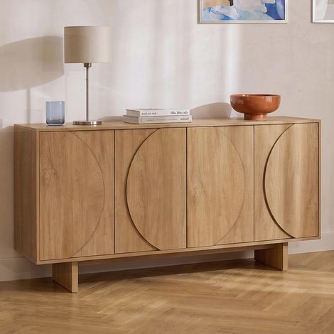 Aparador ARVIN de 160 cm con 4 puertas y relieves redondeados, en madera clara (1/5)