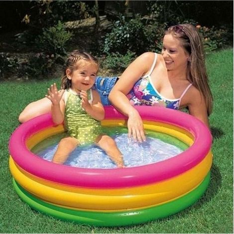 Piscina infantil Intex 58924 con fondo blando (1/5)