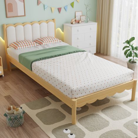 Lit enfant rembourré 90x200 cm avec tête de lit en cuir régénéré, structure en bois, sommier à lattes stable et design ondulé beige, pour chambre cosy  CHICFURN (1/5)