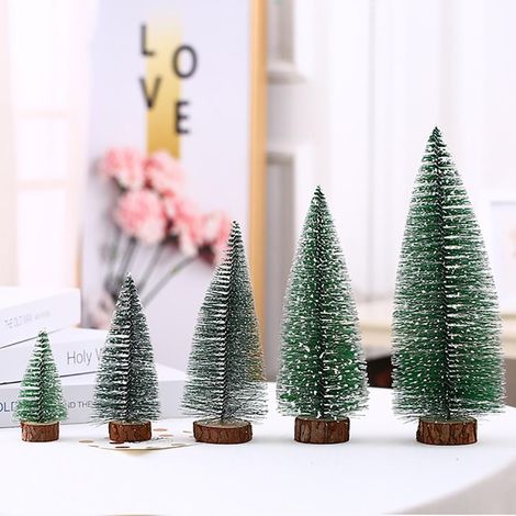 7-teiliges Set Mini-Weihnachtsdekorationen aus Sisal, Kiefernzweigen, Ornamenten mit Lampe und Holzsockel für Weihnachtsfeiern und Heimdekoration (1/5)