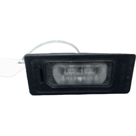 [PRODUIT D'OCCASION] Eclaireur Plaque De Police Droit AUDI A3 ♻️ Ref Oe. 4g0943021a - Garantie à vie (1/3)
