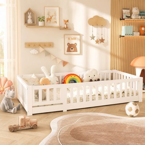 Lit enfant 90x200 cm au sol avec barrière antichute et sommier à lattes, lit montessori en pin massif blanc pour chambre enfant