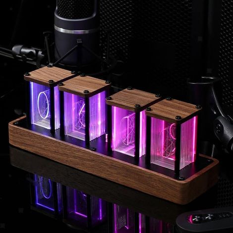 Reloj digital Nixie de tubo de madera para dormitorio, con configuración de alarma sencilla y pantalla de 12/24 horas - Juego de 4 (1/5)