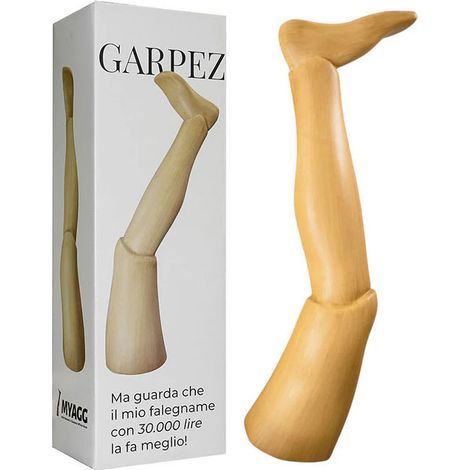 Myagg GARPEZ-75 Replica Scultura Garpez Tre Uomini e una Gamba 75 cm Polistirene colore Marrone